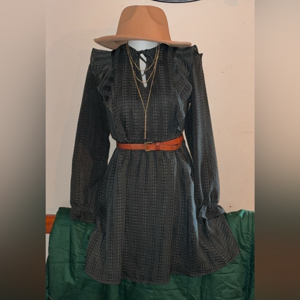 LOFT Petite XSP Charcoal Ruffle Dress | Boho Fall Long Sleeve Flowy Dress